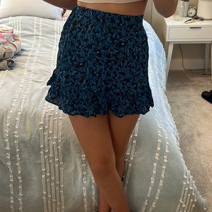 NWT Miss Selfridge Black/Blue Floral Skirt